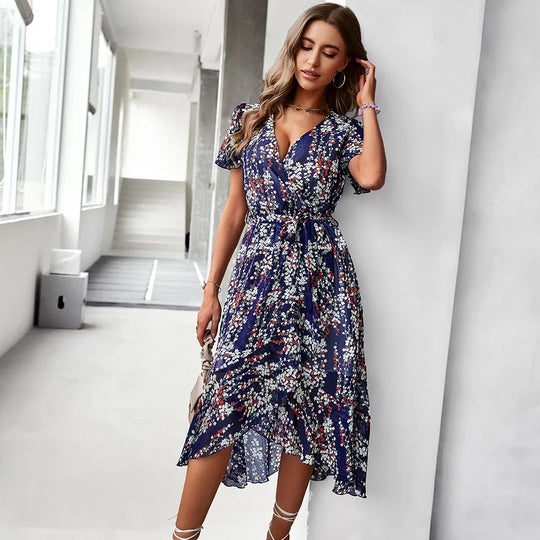 EB | Kurzarmkleid mit V-Ausschnitt für Frauen
