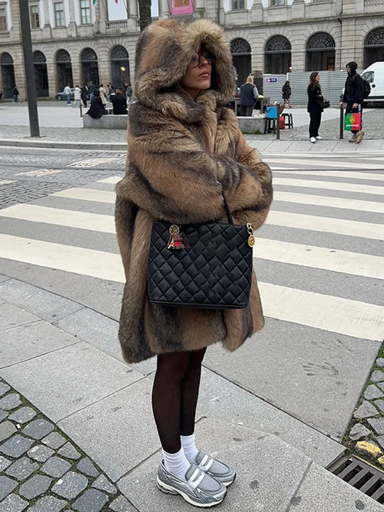 EB | Lang mit Kapuze und Einfacher Knopfleiste für Damen Ideal für Den Herbst und Den Winter