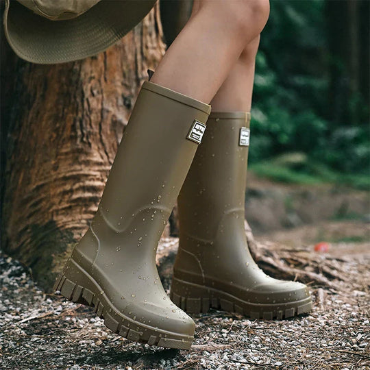 EB | Damen Chelsea wasserdichte Stiefel mit Blockabsatz & gemusterter Sohle