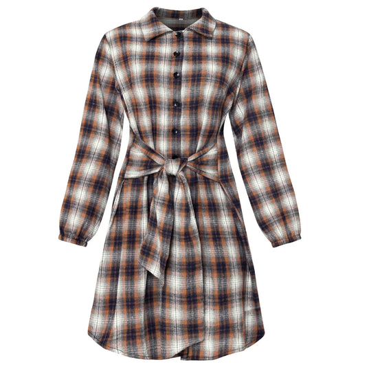 Kariertes Hemdkleid mit Gürtel und Knopfdetails
