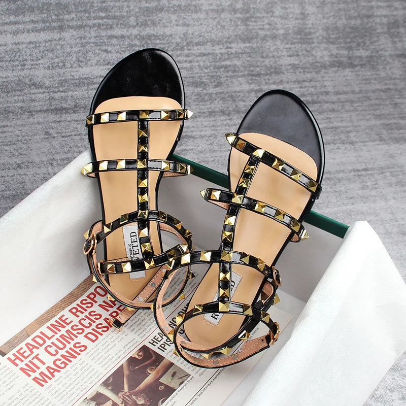 EB | Sommer Damen Sandalen Frauen Lässige Flache Schuhe Schlicht Stil Mode Nieten Design Gehen und Einkaufen Große Größe