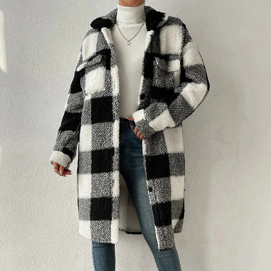 EB | Karierte Jacke