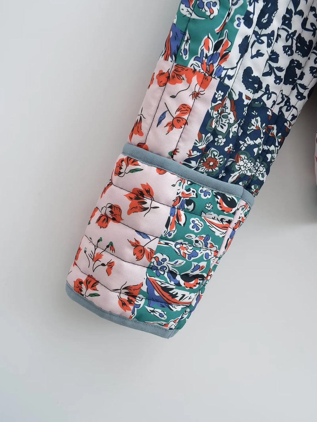 EB | Wintermantel mit Blumenmuster