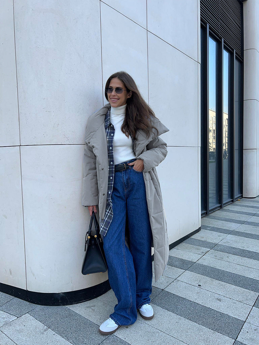 EB | Eleganter Wintermantel mit breitem Kragen