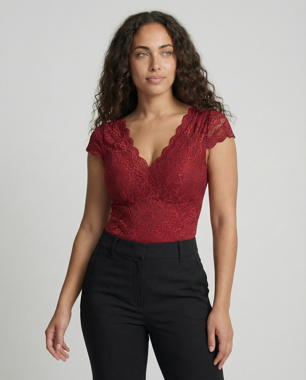EB - Elegante Body Suit mit Spitzenärmeln und V-Ausschnitt