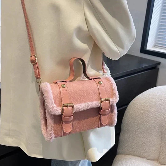 EB | Wintertaschen für Stilvolle Begleitung