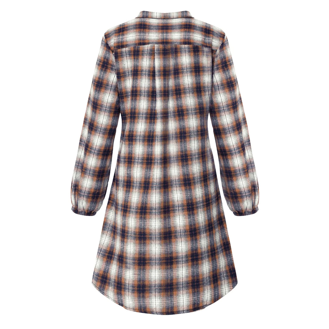 Kariertes Hemdkleid mit Gürtel und Knopfdetails