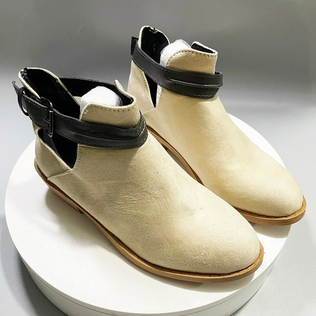 EB | Stiefeletten mit Verstellbarem Riemen und Spitzer Zehe