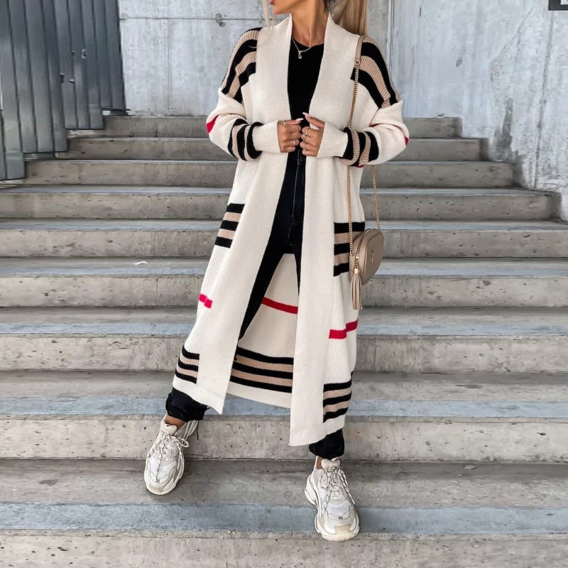 EB | Weste Ein langes Vest mit einzigartigem Design