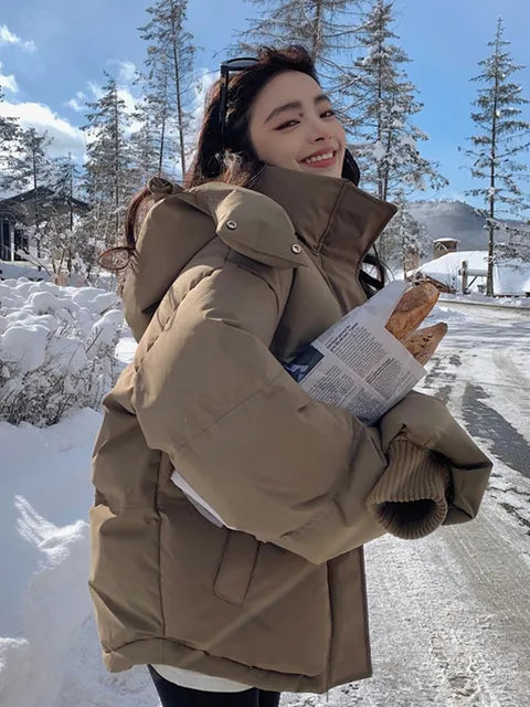 EB | Steppjacke mit Kapuze und Reißverschluss für Frauen Ideal für die Wintersaison