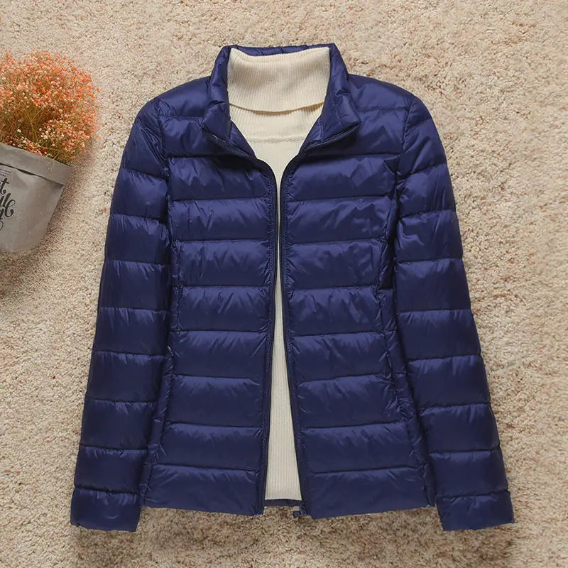 EB | Winterjacke mit Reißverschluss und Kapuze und Langen Ärmeln - Winter