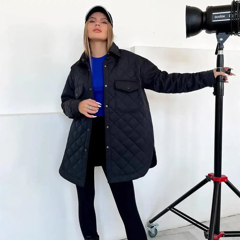 EB | Jacke Stilvoll Knopfverschluss, Geräumige Taschen Ideal für Den Herbst