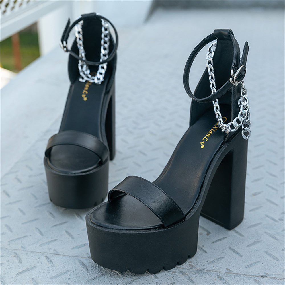 Lexi Heels | Super feminin und gleichzeitig edgy! EB