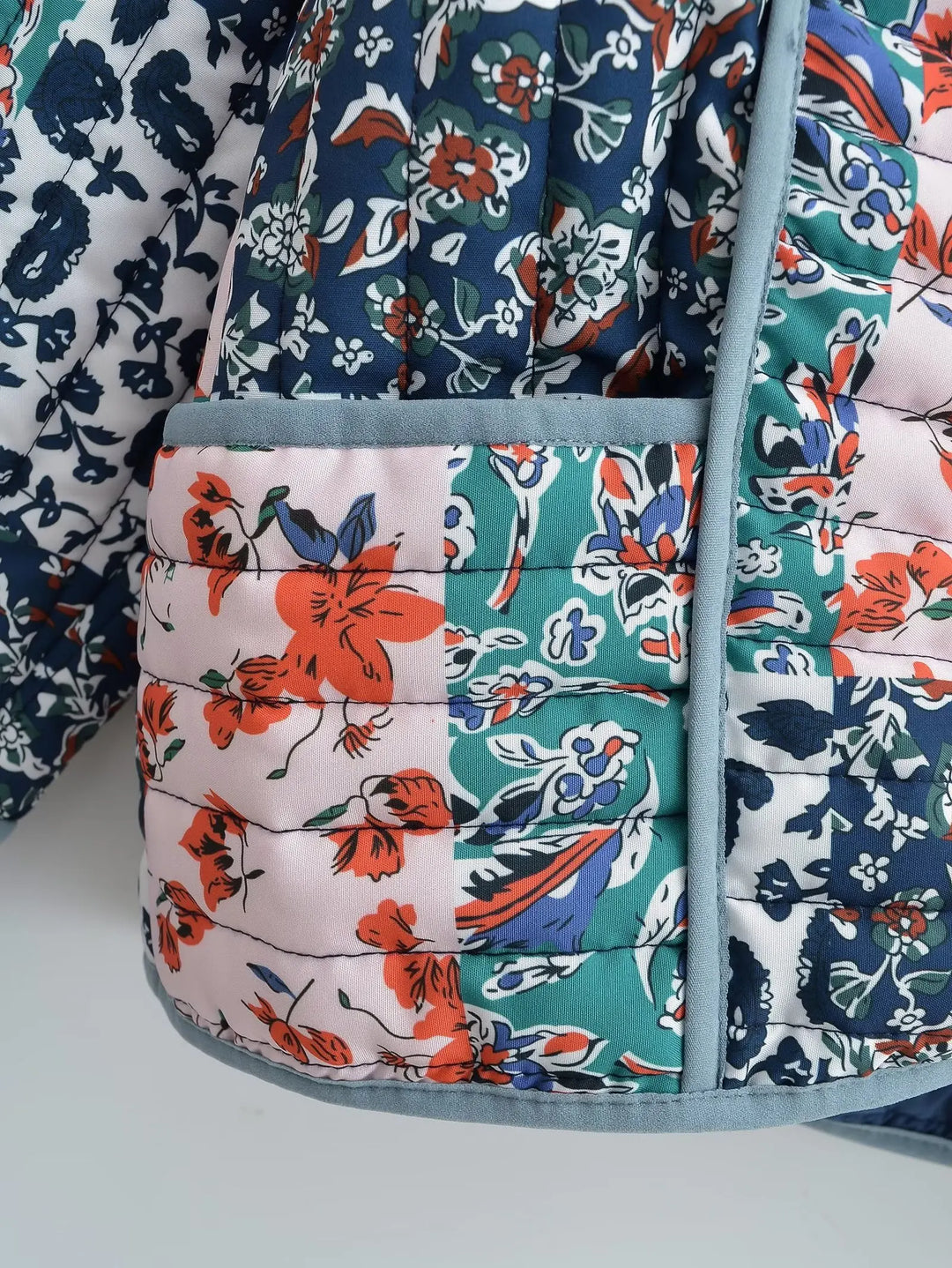 EB | Wintermantel mit Blumenmuster