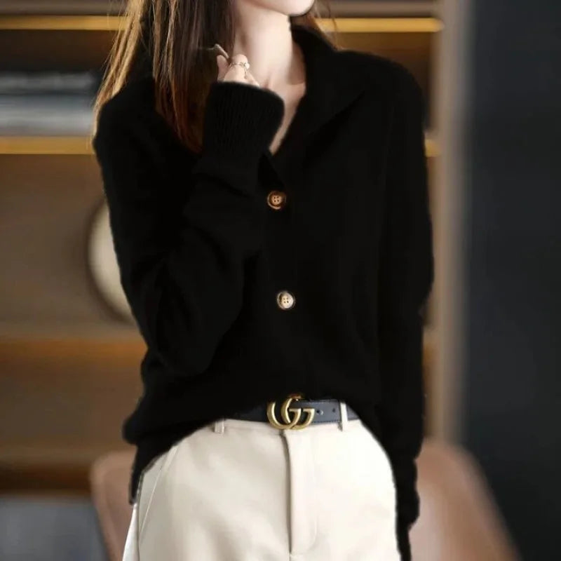 EB | Schicker Cardigan