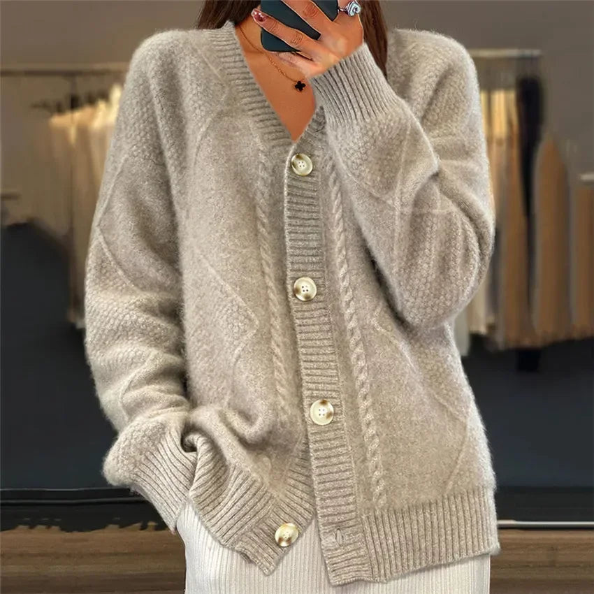 EB | Strick-Cardigan mit V-Ausschnitt und Knopfleiste für Damen