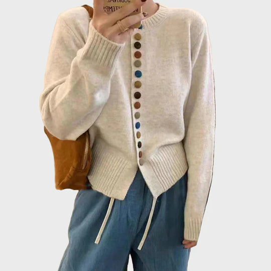 EB | Klassische Strickjacke