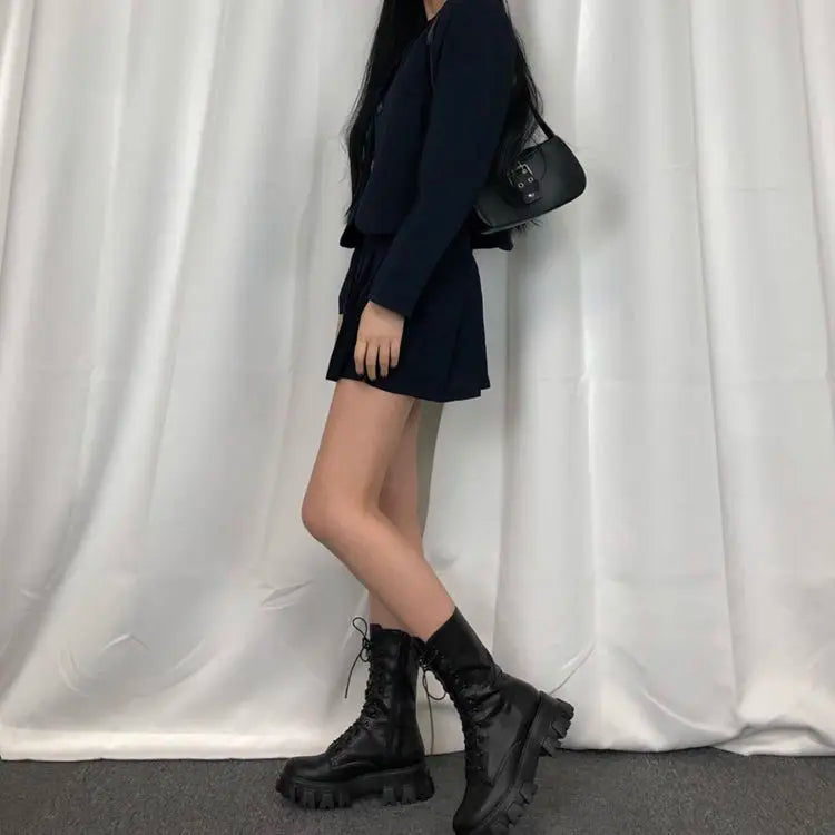 EB | Knöchelhohe Stiefel