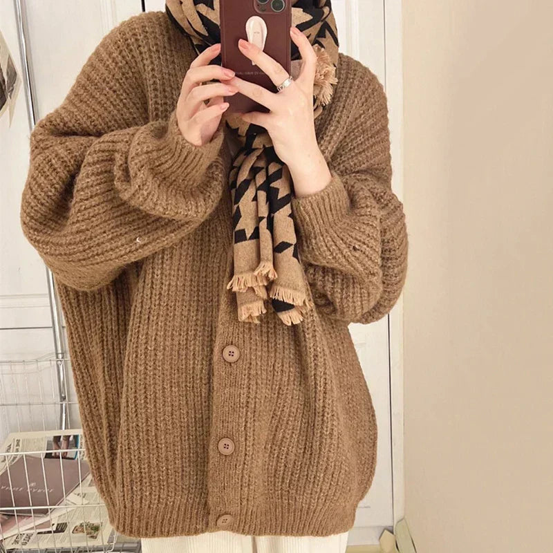 EB | Lässige und Stilvolle Winter Strickjacke