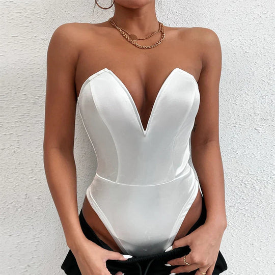 EB | Trägerloser Satin-Bodysuit