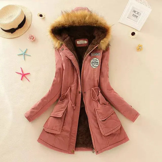 EB | Gefütterte Winterjacke mit Verstellbarem Bund und Kapuze für Frauen