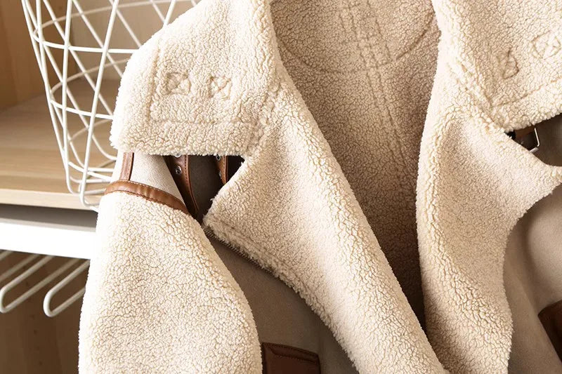 EB | Fleece Jacke - Bequem & Stilvoll