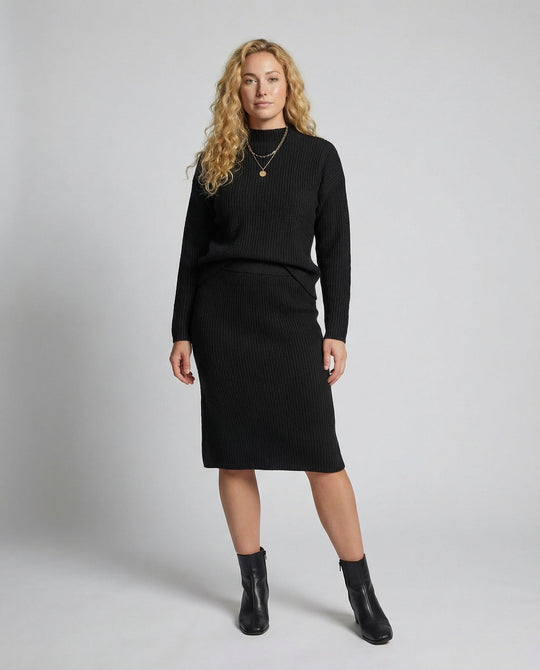 2-teiliges Damen Set aus Pullover und Rock | EB