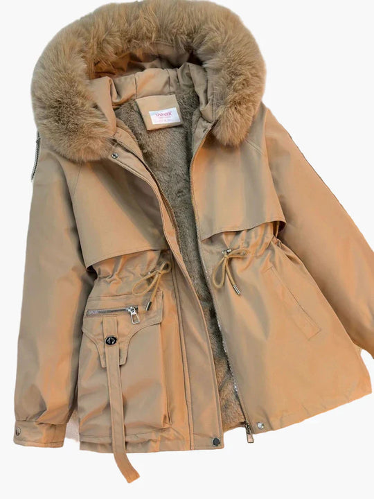 EB | Winterjacke mit Kapuze und Kunstpelzkragen - Modischer Parka für Kalte Tage