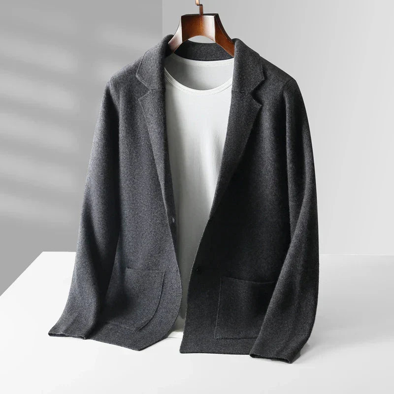 EB | Strickjacke für Herren – warm & stilvoll