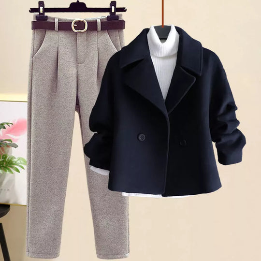EB | Elegantes Dreiteiliges Wintersatz