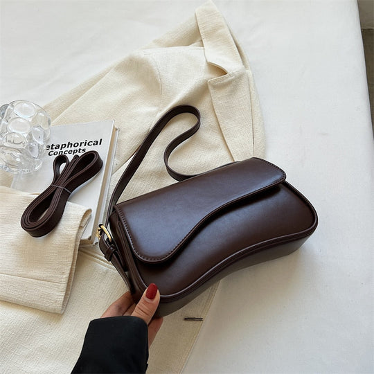 EB | Vintage Leder Crossbody-Taschen Kleine Umhängetasche Stilvolle Armpit Handtaschen und Geldbörsen