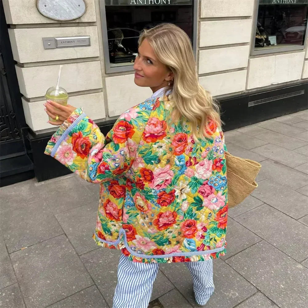 EB | Blumenjacke mit Verspieltem Muster