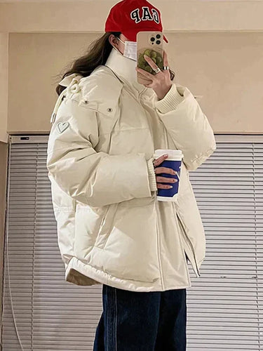 EB | Steppjacke mit Kapuze und Reißverschluss für Frauen Ideal für die Wintersaison