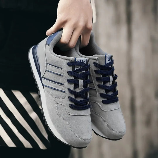 Hochwertige Männer Turnschuhe EB
