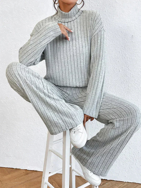 EB | Strickhose und Rollkragenpullover für Frauen