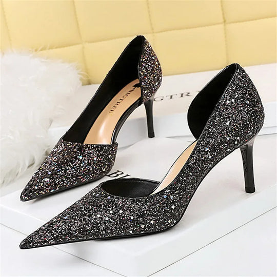 EB | Glitzernder, Spitzer Stiletto Absatz