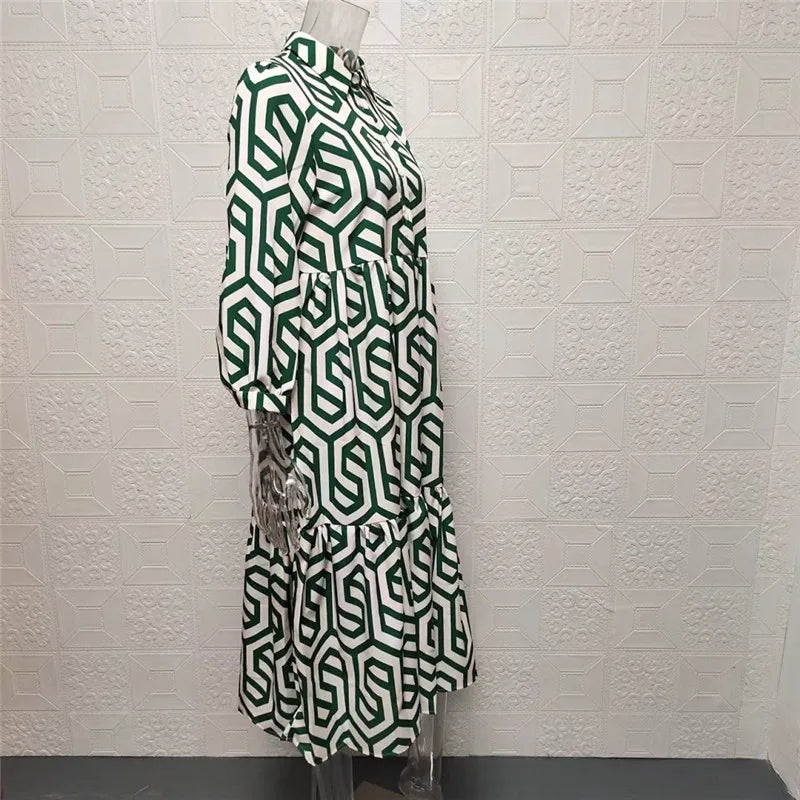EB | Langärmliges Kleid Mit Geometrischem Muster