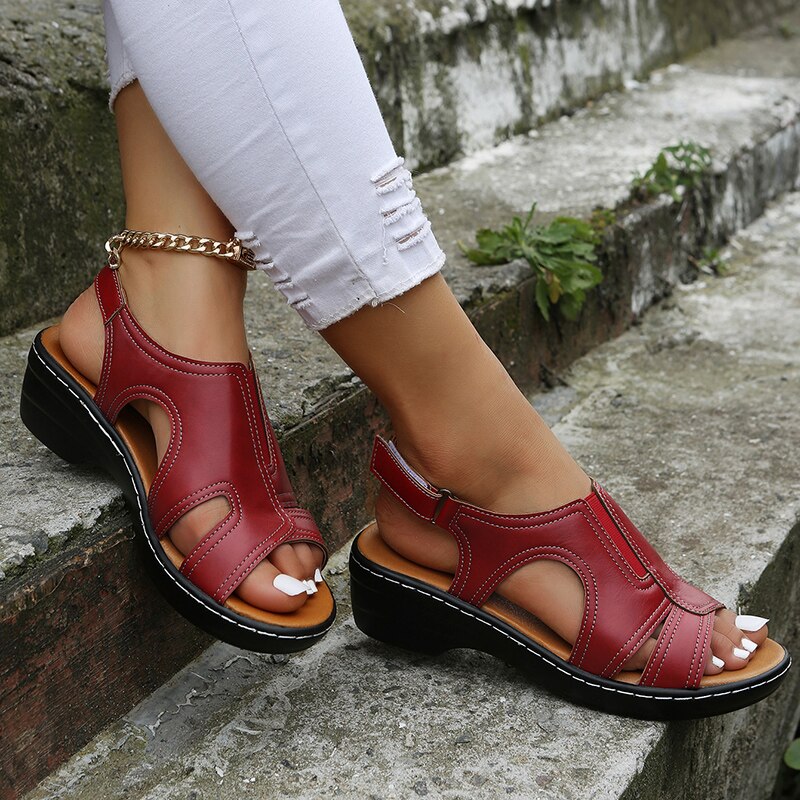 Braune KeilabsatzSandalen EB
