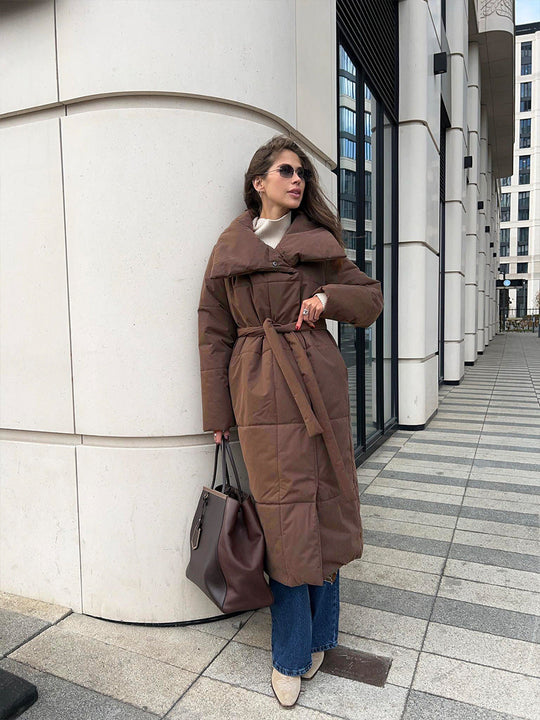 EB | Eleganter Wintermantel mit breitem Kragen