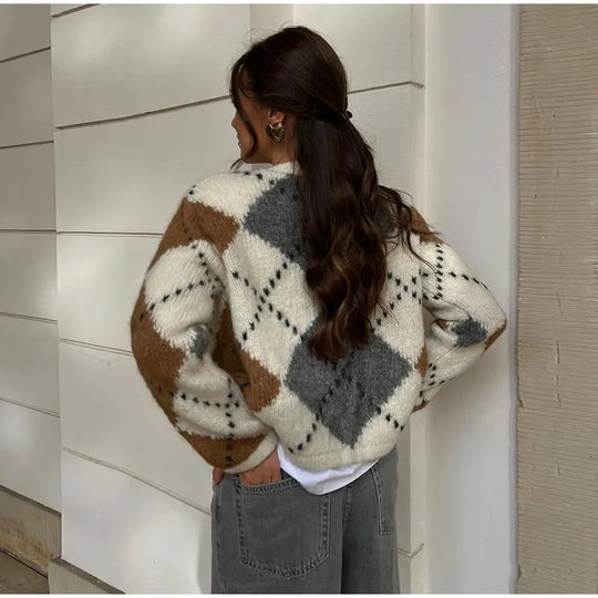 EB | Strickjacke Vielseitig & Stilvoll
