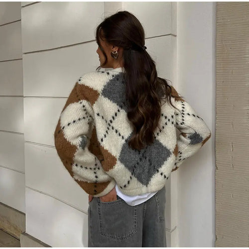 EB | Strickjacke Vielseitig & Stilvoll