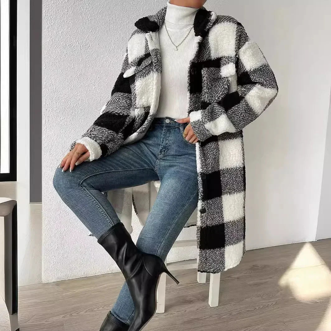 EB | Karierte Jacke