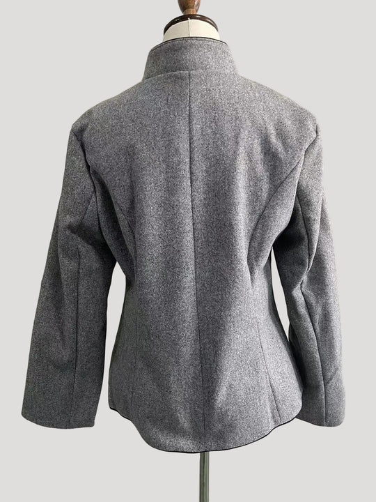 Damen Kurzjacke mit Mehrknopfleiste und Farbakzenten | EB