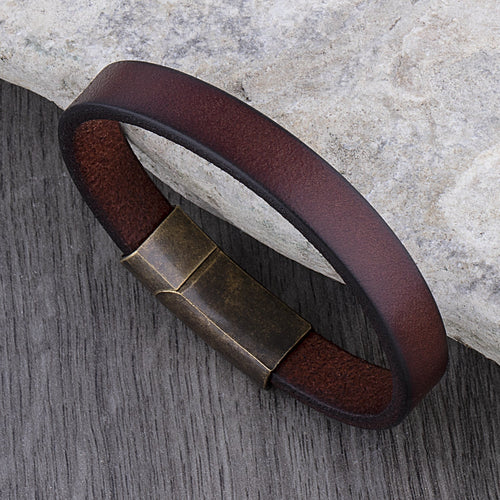 EB | Robuste Lederarmband mit Messingschließe