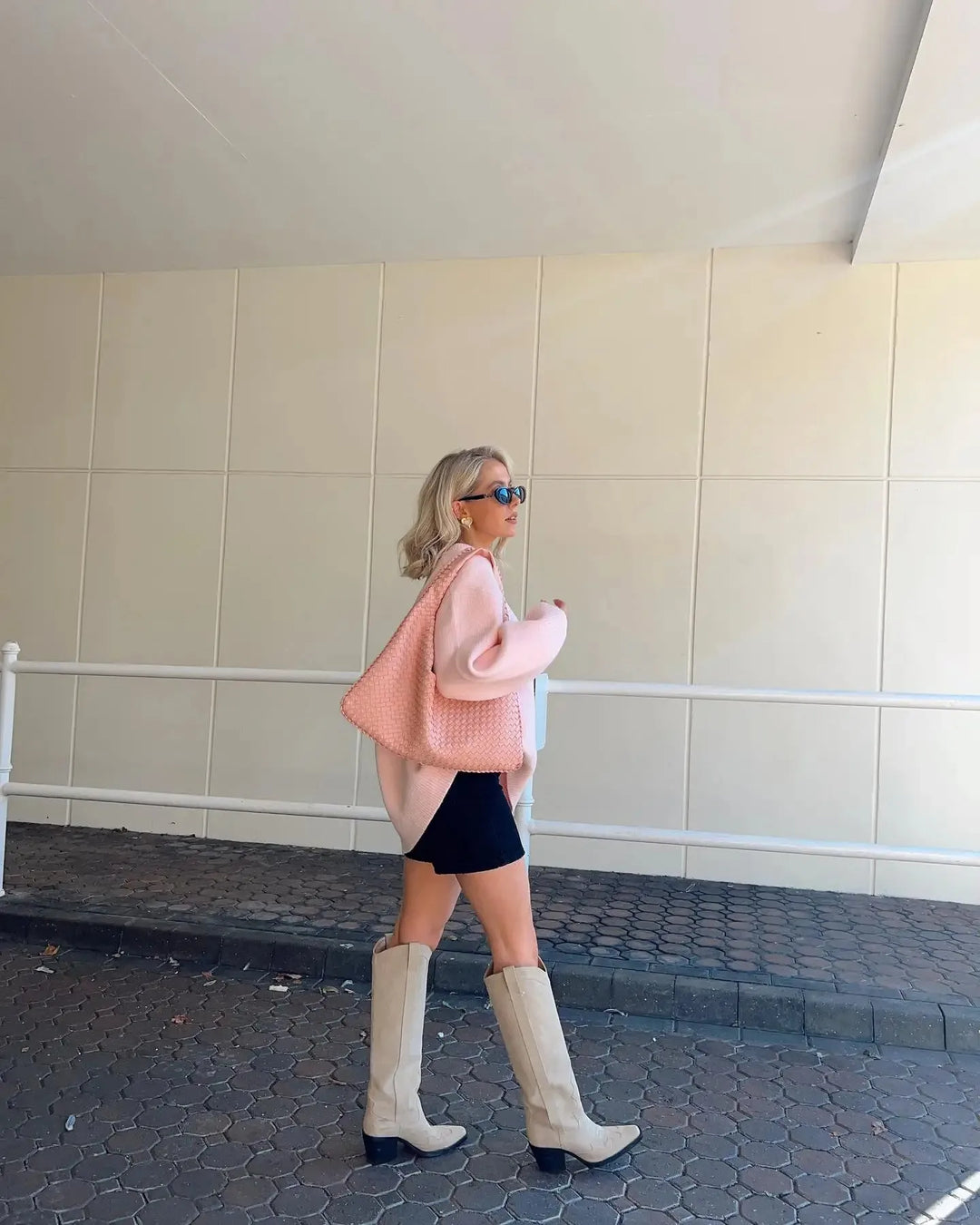 EB | Mode Rosa Pullover
