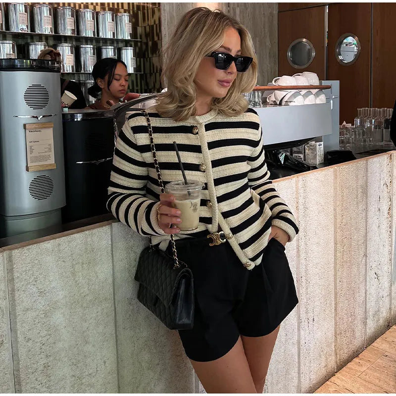 EB | Stilvolles Langarm Gestreiftes Cardigan