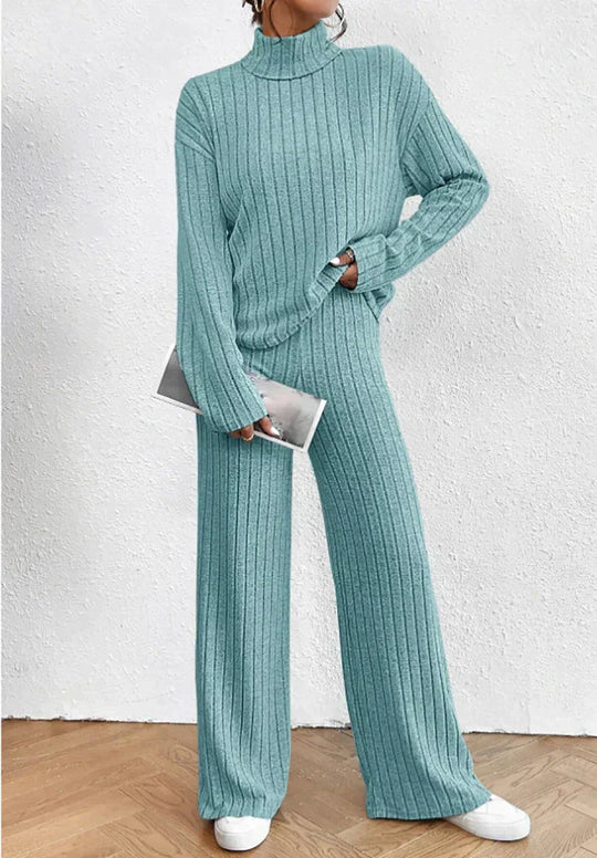 EB | Strickhose und Rollkragenpullover Set