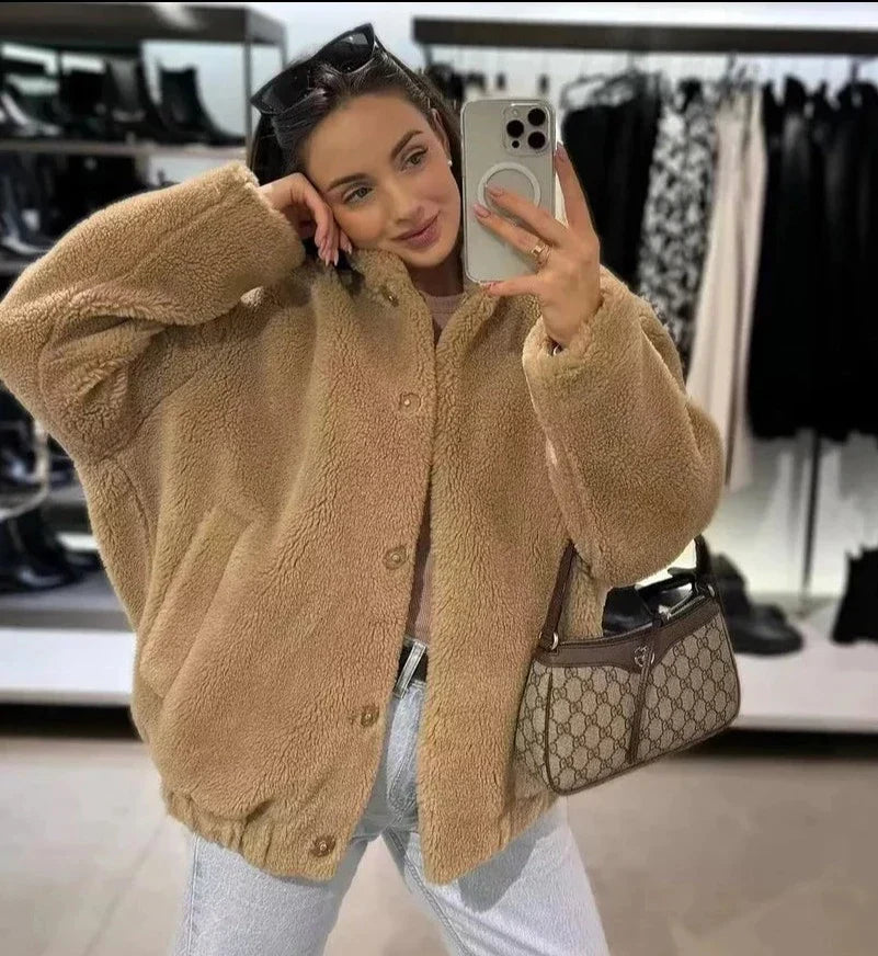 EB | Jacke Weiches Kunstfell Oversized Fit Knopfverschluss Lange Ärmel