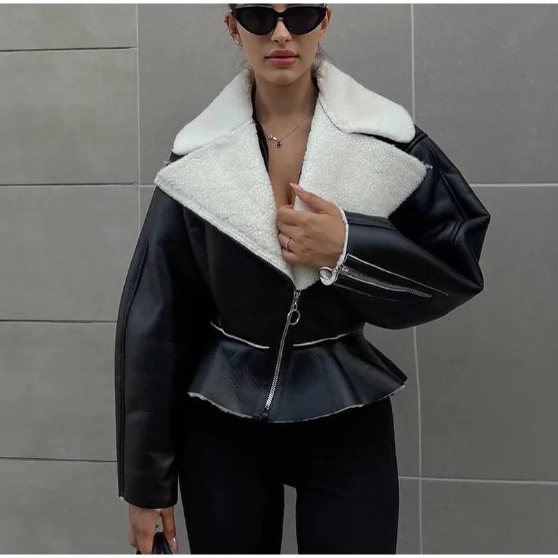 EB | Fleece Jacke - Stilvoll & Stark
