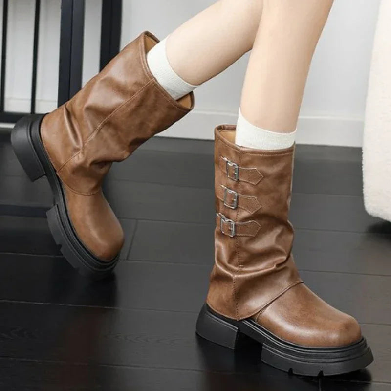 EB | Chunky-Heel-Biker-Stiefel für Damen mit Riemen-Details